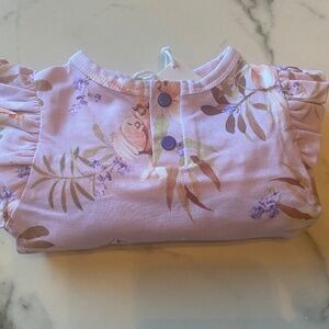 NWT Snuggle Hunny Major Mitchell Growsuit